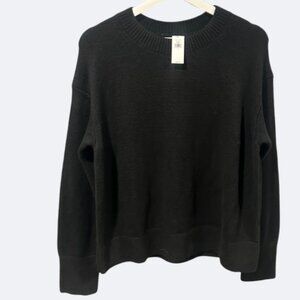 NWT Banana Republic Factory Black Crewneck Sweater